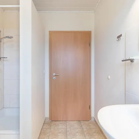 Unterm Dachlaeufer Og *